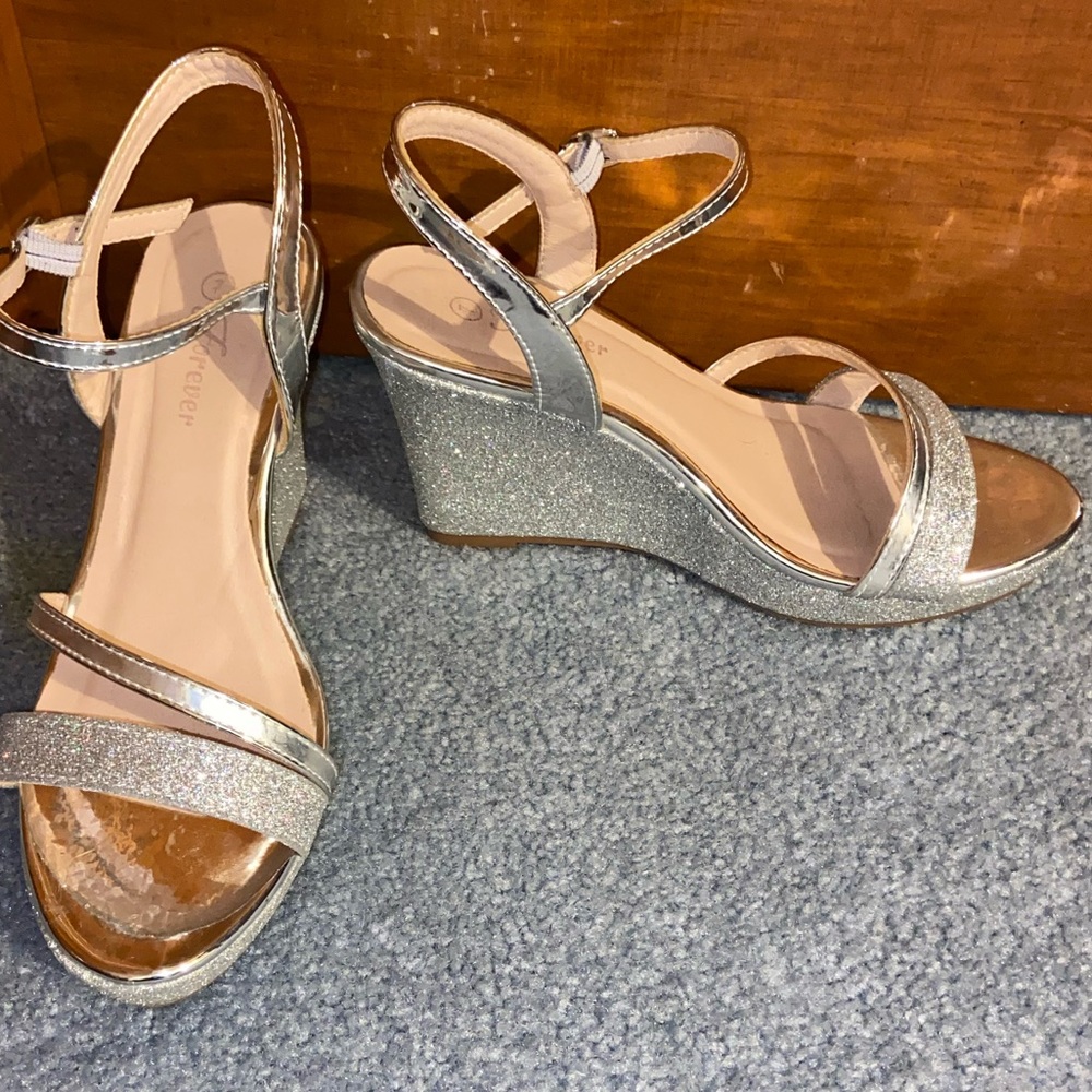 Sparkly Silver Wedges 4inches
